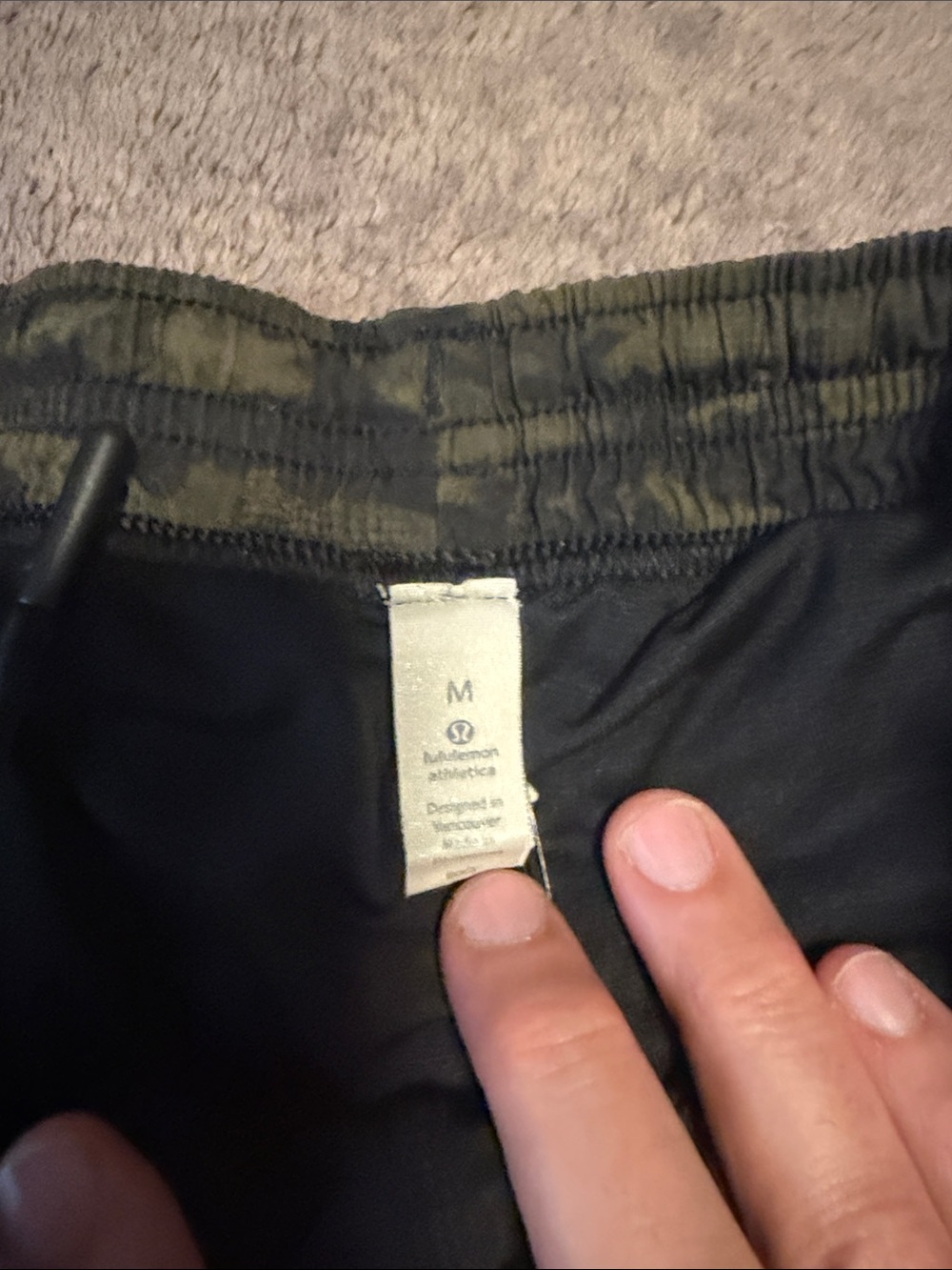 Men's LuluLemon Olive Green Camo Performance Shorts - Picture 2 of 5